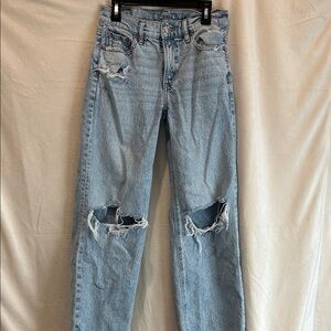 American eagle women’s Light Blue Jeans size 00 hemmed for short